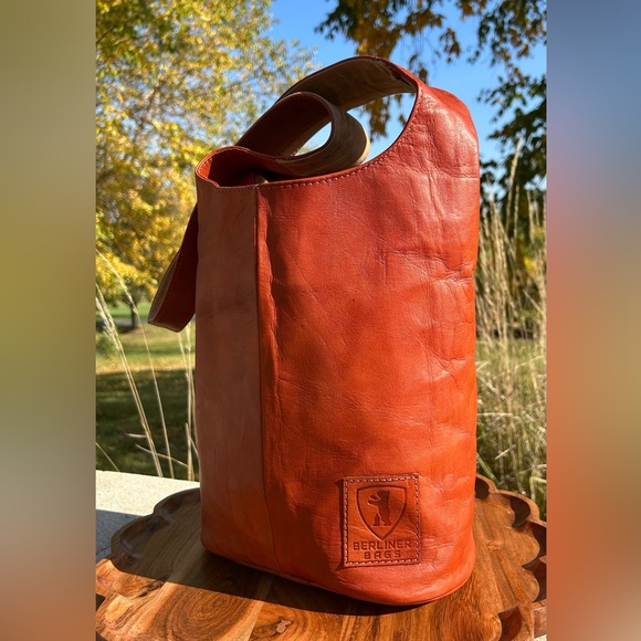 Vintage Berliner Bag Emelia Brown Leather Hobo Shoulder Bag EUC - Picture 17 of 17